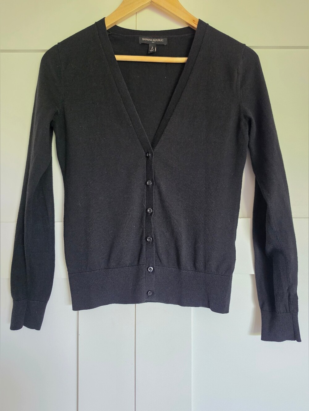 Banana Republic Black V-Neck Button Cardigan